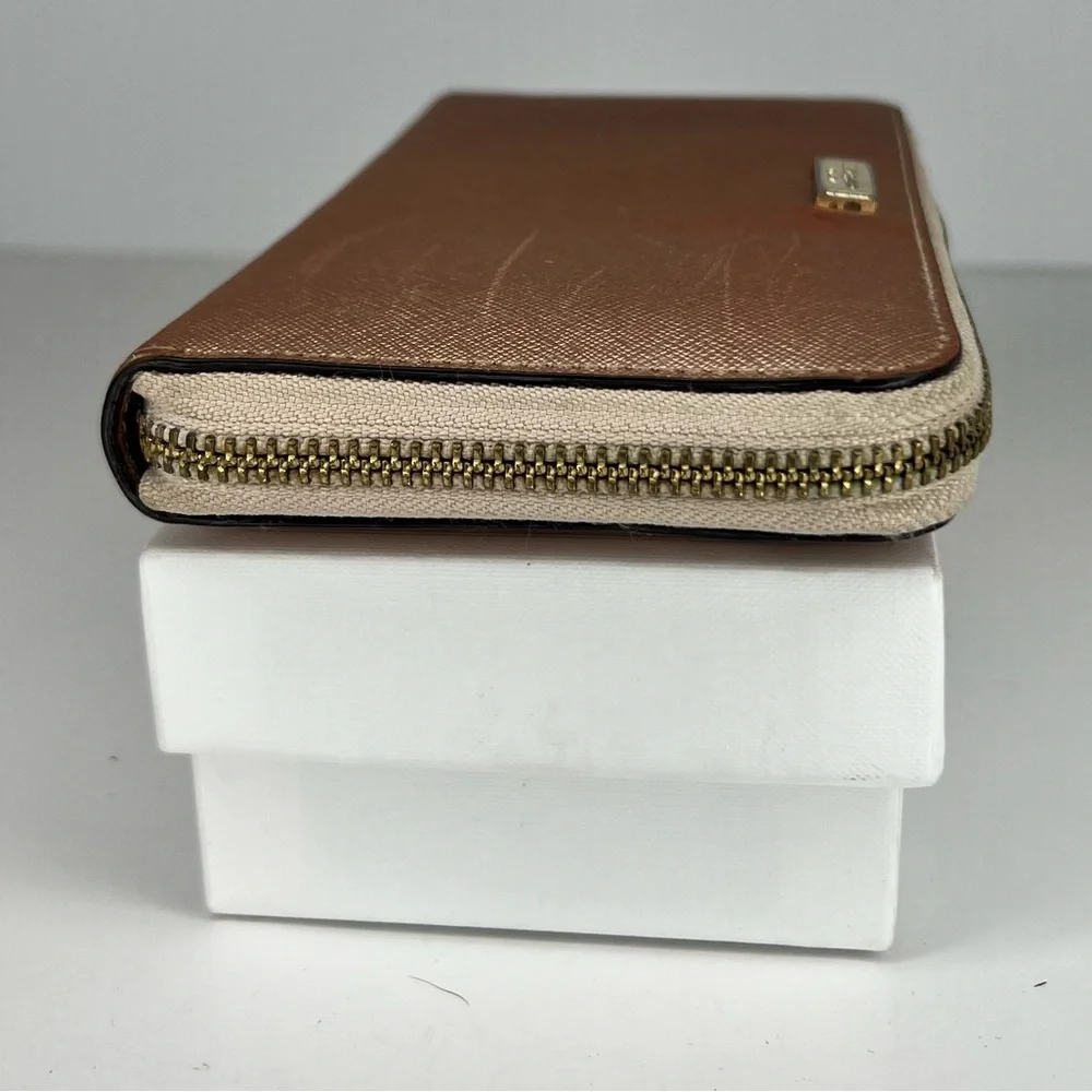 🩷Kate Spade Rose Gold Zip‎ Around Long Wallet🩷